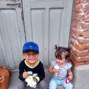 Meet your Posher, Noe